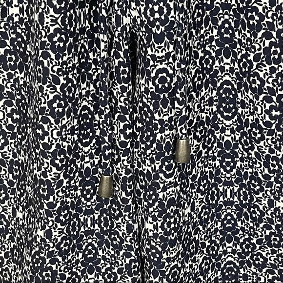 Splendid Hingham Jumpsuit Floral Sleeveless Navy White Size XS - Picture 8 of 10